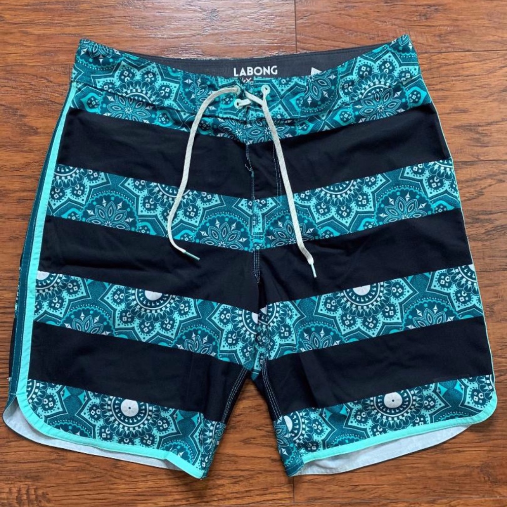 Billabong Platinum X Boardshorts, Surfer Shorts